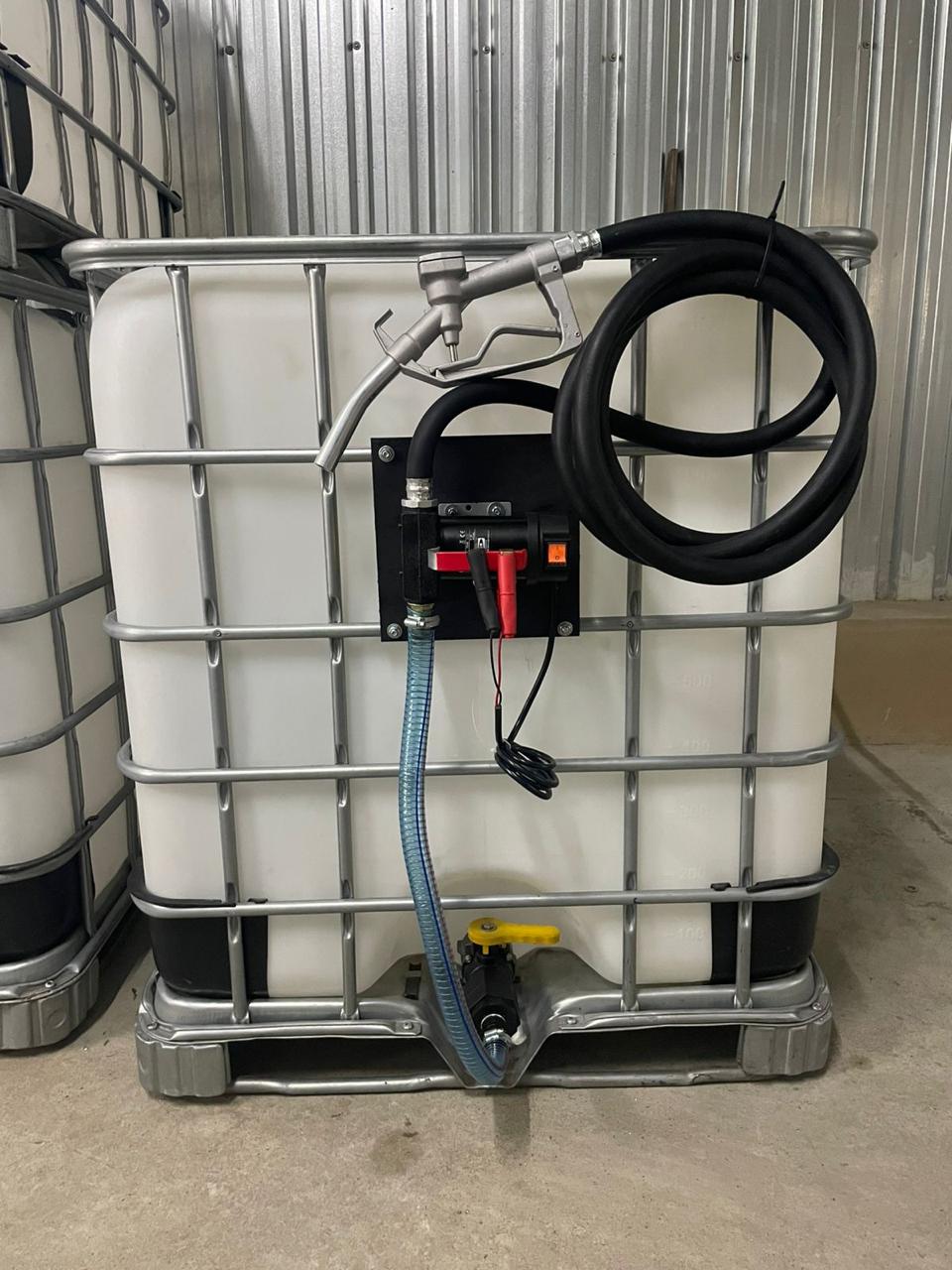 1000L 12V 40l/min Diesel/PARAFFIN basic bowser