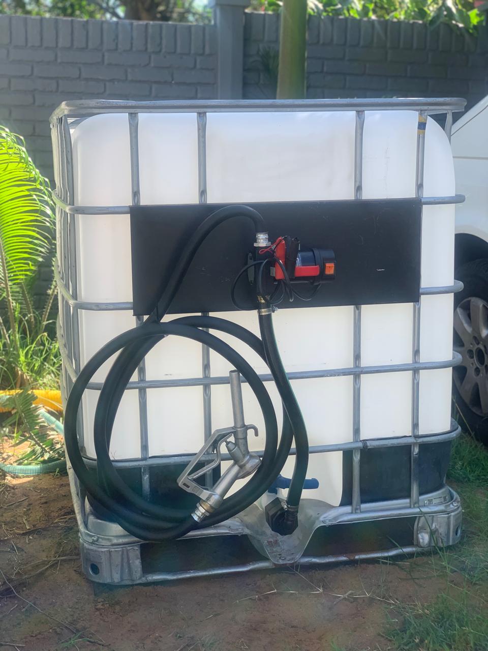 1000L 12V 40l/min Diesel/PARAFFIN basic bowser