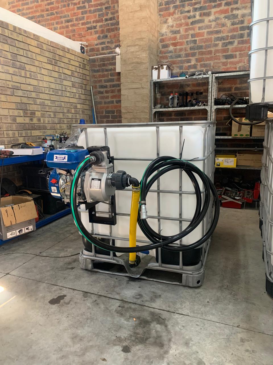 1000 Litre Water Bowser with Petrol Pump (350L/min)